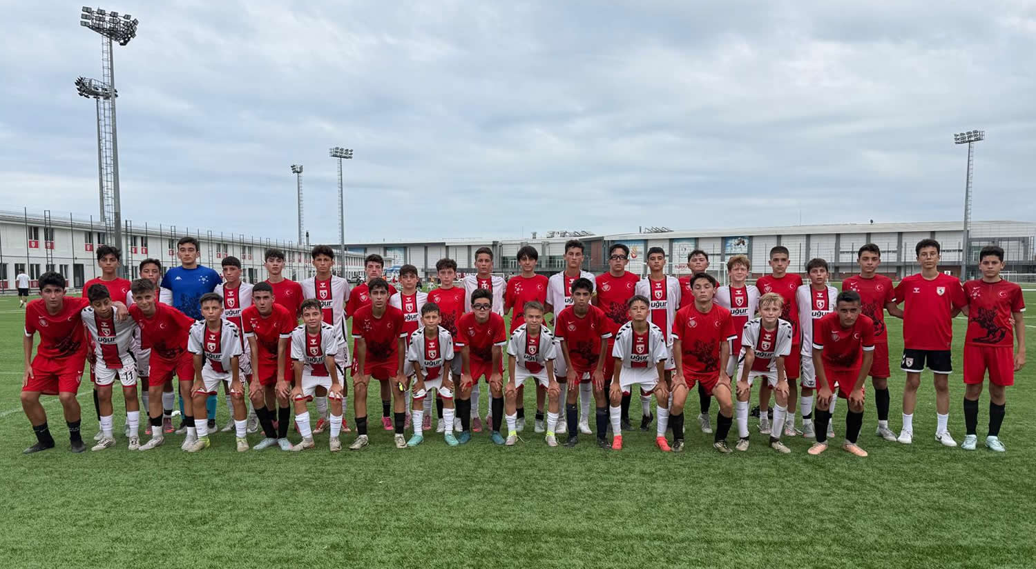 Yılport Samsunspor Tesislerinde Hazırlık Maçları Oynadık.